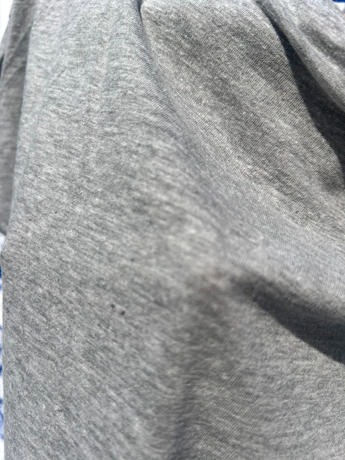 Camiseta cinza e bordeaux S/36 Jennyfer em bom estado – photo 3